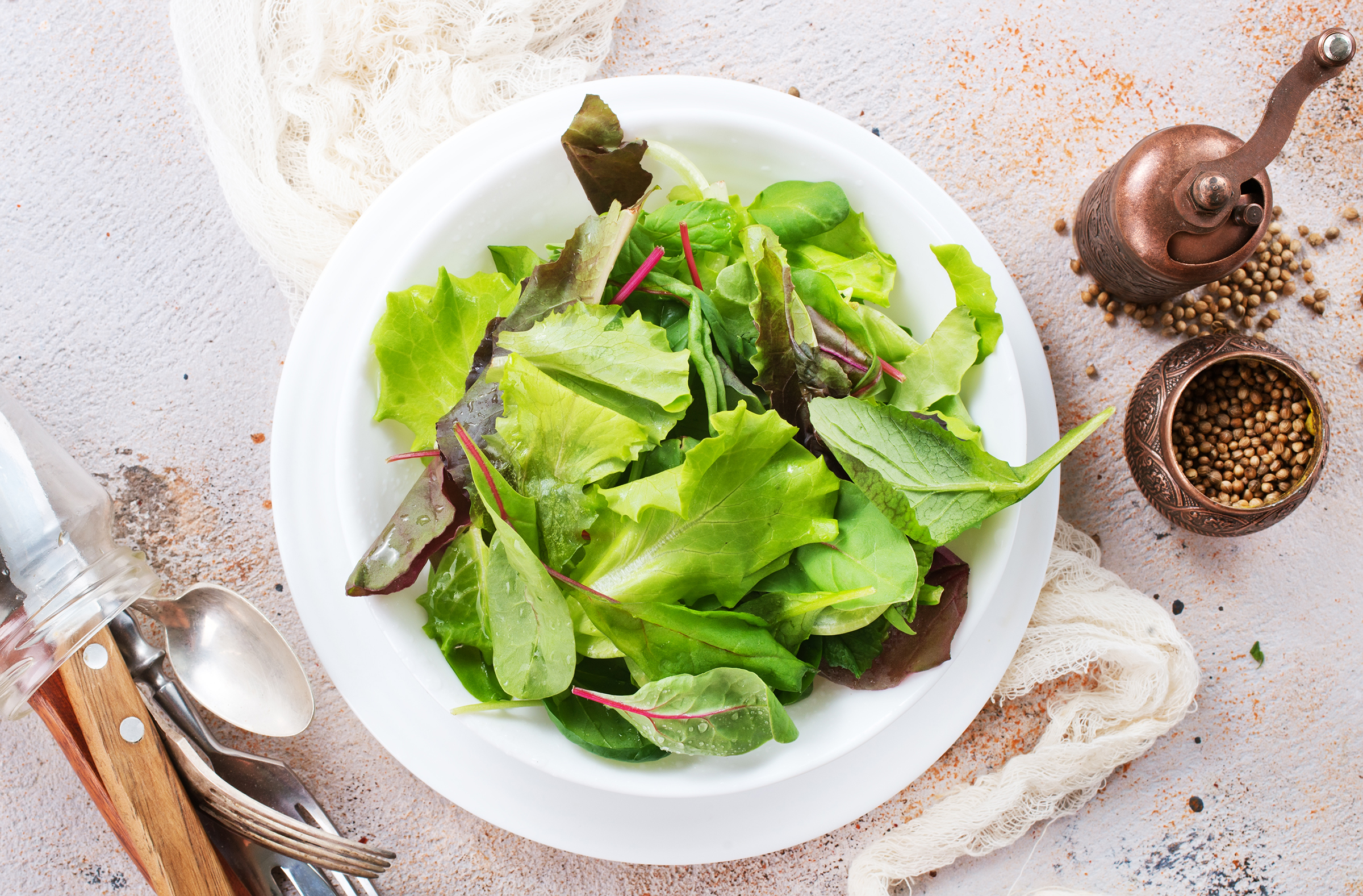 Saláták<br>Salads - Salate<br>